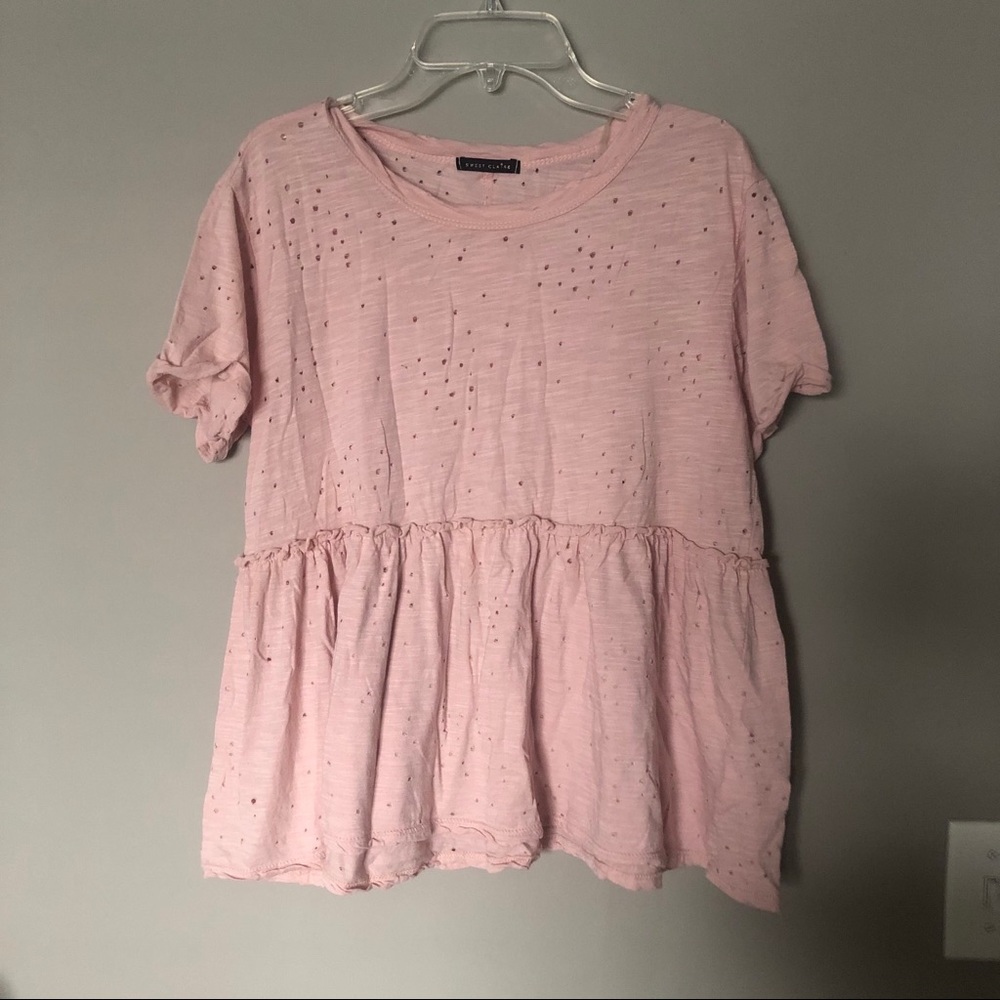 NWOT Sweet Claire Medium Pink Distressed Top